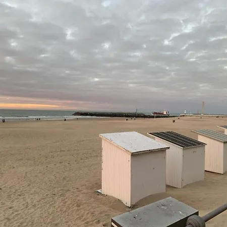 In Near The Διαμέρισμα